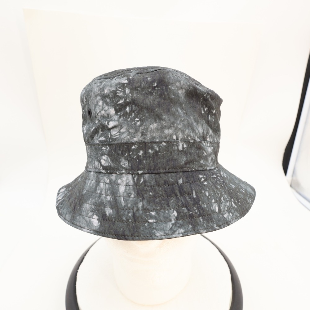 Lululemon Both Ways Bucket Hat S/M Black White Acid Wash Tie Dye Print